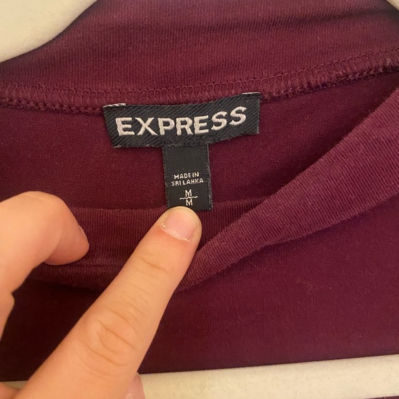 Express size M maroon cutout top - Picture 3 of 3